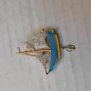 4/$30 New "Friendship Boat" Pin With Dangling "Mary" Charm